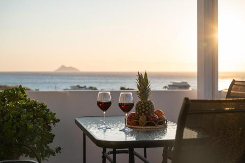 Kalamaki-Sunset - Scenic Sunset & Sea Views - Steps from Shore!