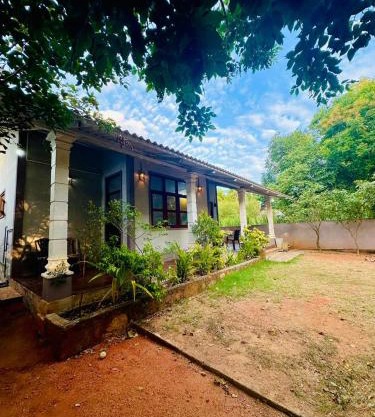 Kalawewa Bungalow