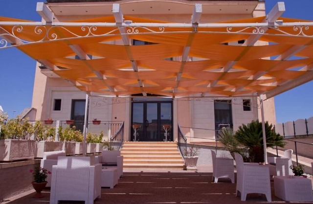 Kalinifta Residence