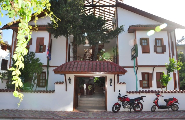 Kaliptus Hotel