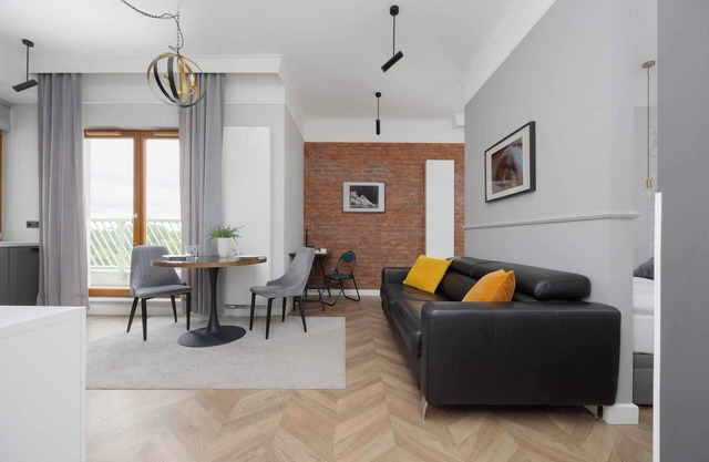 Kaliszówka 2 | Warsaw | Elegant Studio | Remote Work