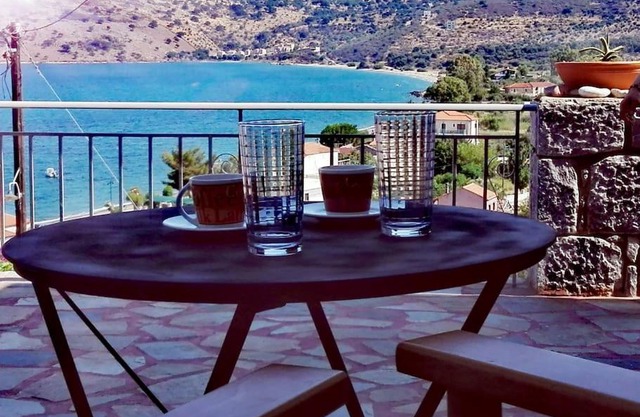 Kamares View
