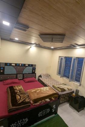 Kanak kartikey home stay