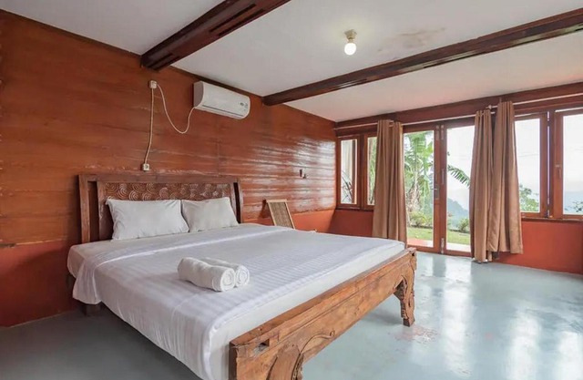 Kanaka Residence Mitra RedDoorz