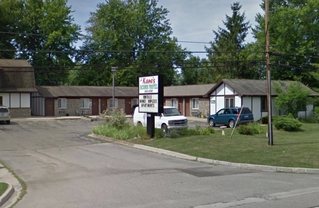 Kane's Acorn Motel
