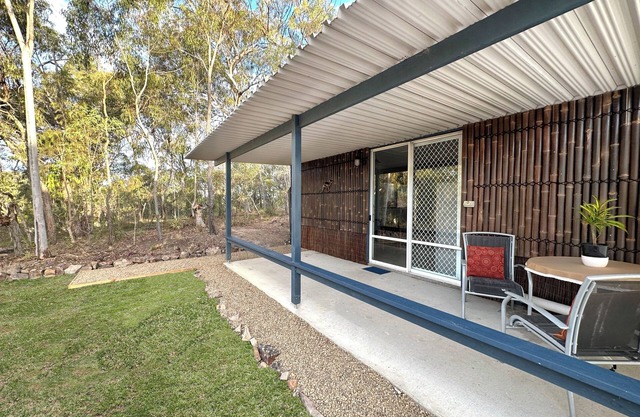 Kangaroo Kabin - Entire Cabin, 5mins to the Beach