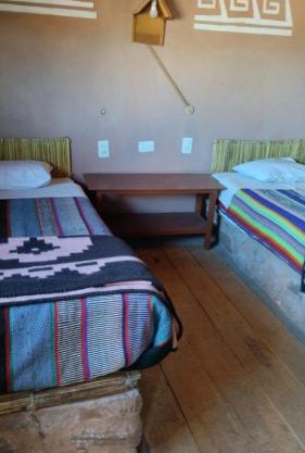 Kantuta tours llachon
