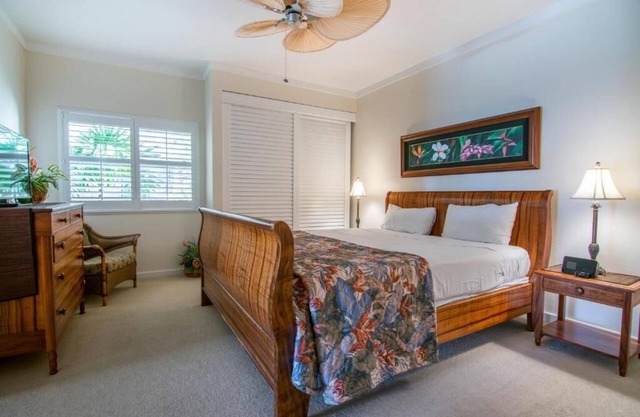 Kapalua Bliss: Serene Villas in Hawaii's Nature Preserve