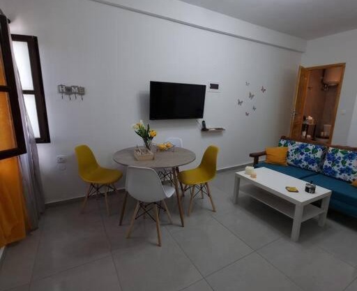 Kapsala's family HOME