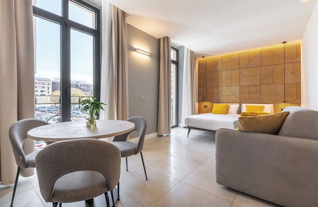 KARALIN SONNINO SUITES