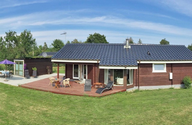 "Karanfilka" - 900m from the sea by Interhome