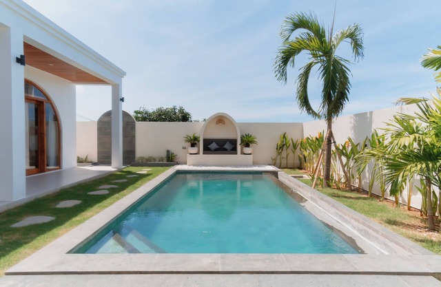 Karang Padma Villas