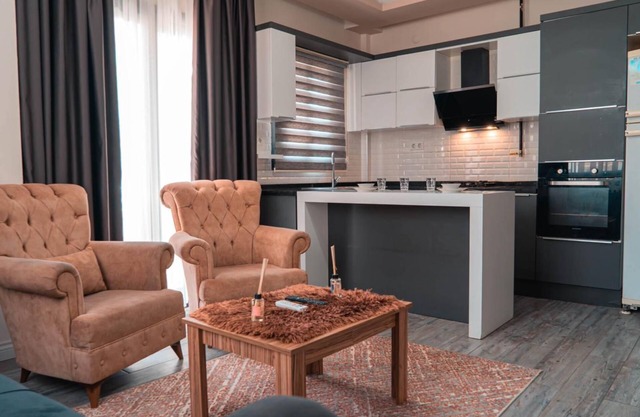 Kardinia Hotel