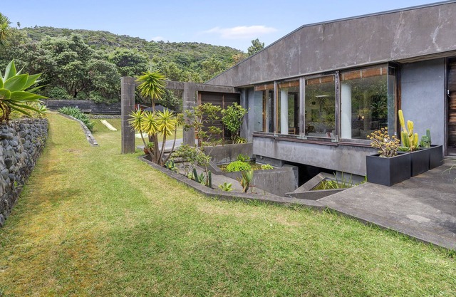 Karekare Luxury Escape - Karekare Holiday Home, PIHA