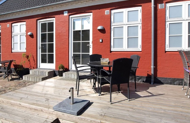 "Karoline" - 6km from the sea by Interhome
