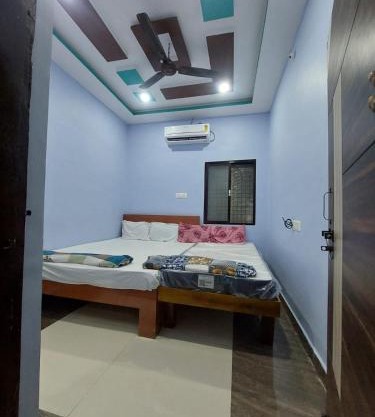 Karthik family guest house