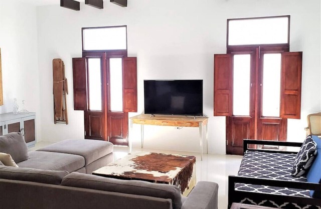 201 LOFTS · The Lofts Luxury Apartments