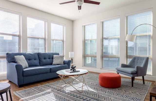 Kasa | Dallas | Executive 1BD/1BA Apartment