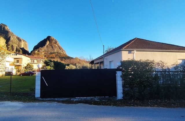 Kastraki House with a view
