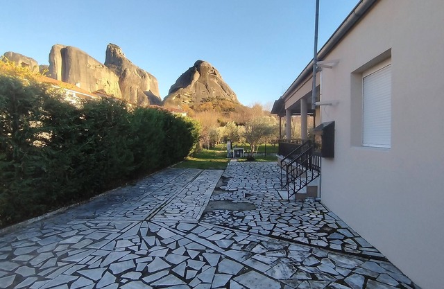 Kastraki House with a view