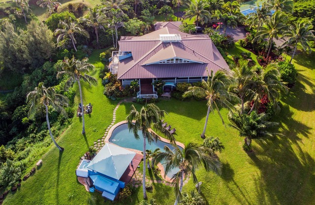Kauai Oceanfront Estate on Secret Beach