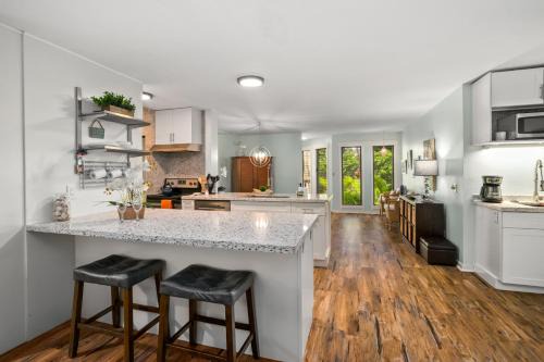 Kauai Waikomo Stream Villas 422 by Coldwell Banker Island Vacations