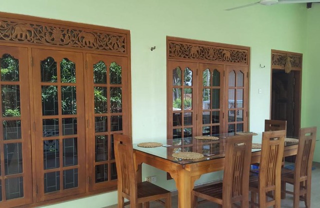 Kavindi Villa