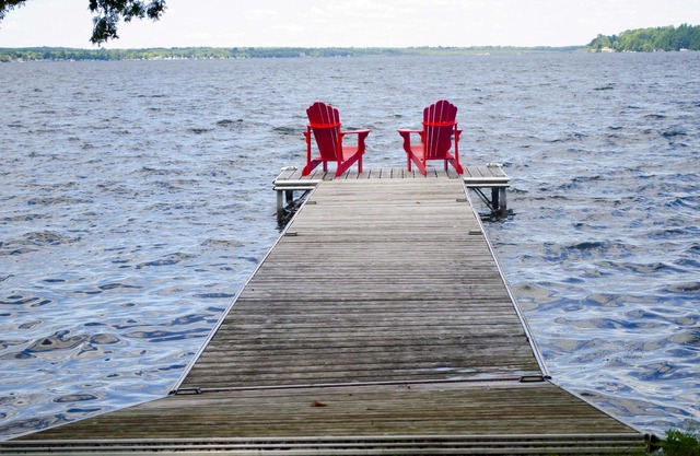 Kawartha waterfront Cottage rental