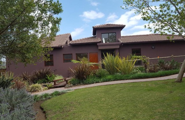 Kaya Cabhozi at 306-on-HeightsRoad