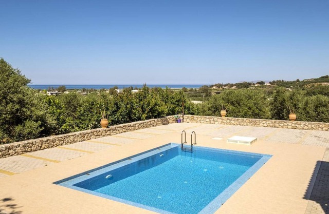 Kayzo Luxury Apartment With Pool