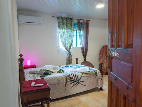 Kaz Créole 2 chambres Wifi Parking et Tranquillité