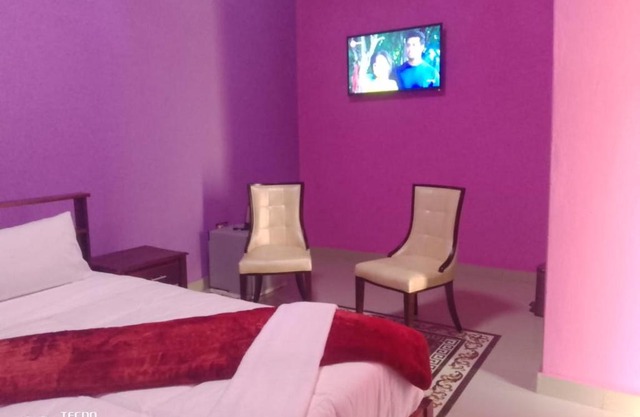 Kazakumanja Executive Lodge Ltd
