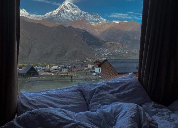 Kazbegi Twins