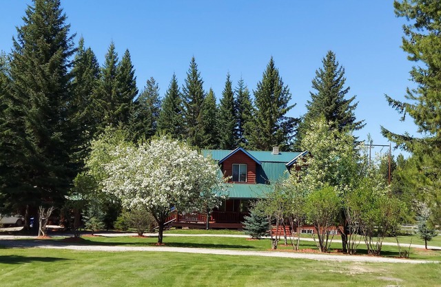 KC Ranch: Log Cabin encantador y acogedor en Whitefish Montana hermosa