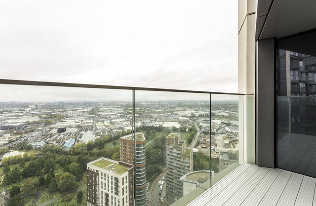 KDR1 - 2 Bedroom 2 Bathroom - King/Twin Single