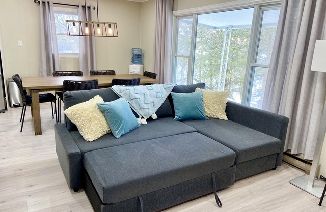 Ke's Rustic Retreat On the Lake