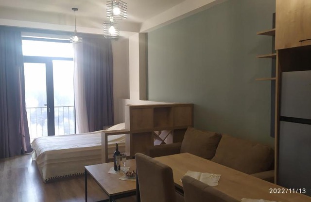Kechi House AM