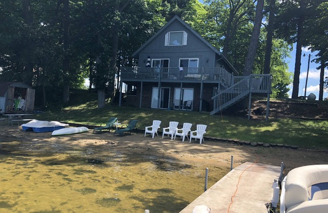 Retiro del lago Keeler con playa privada!
