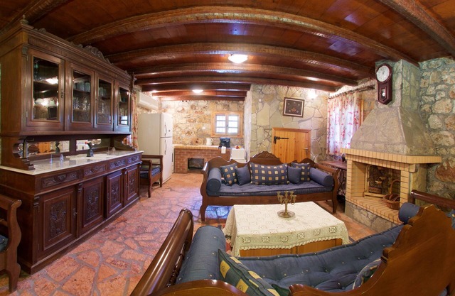 Residencia Kefalonian Kastro 4