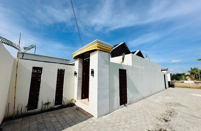 KELAPA VILLA MAMBAL Comfortable place around rice fields
