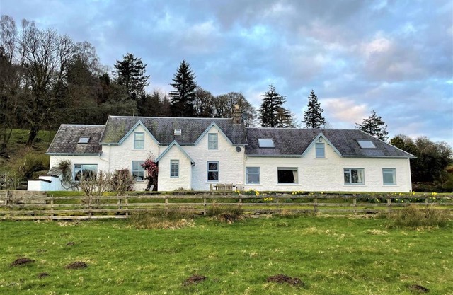 Kenmure Kennels