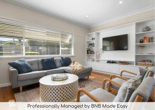 Kennedy House - Cosy & Comfortable, Sleeps 7