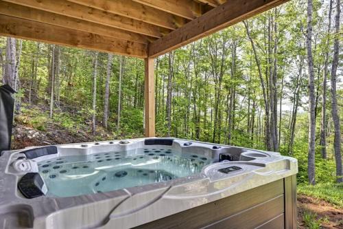 Kensho Enjoy nature life with Hot tub