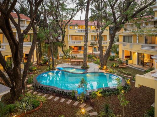 Kensho Hibiscus 3-BHK Villa With Common Pool, Plunge Pool & Lift Near Popular Beaches