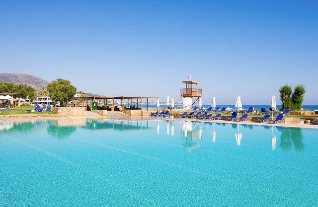 Kernos Beach Hotel & Bungalows