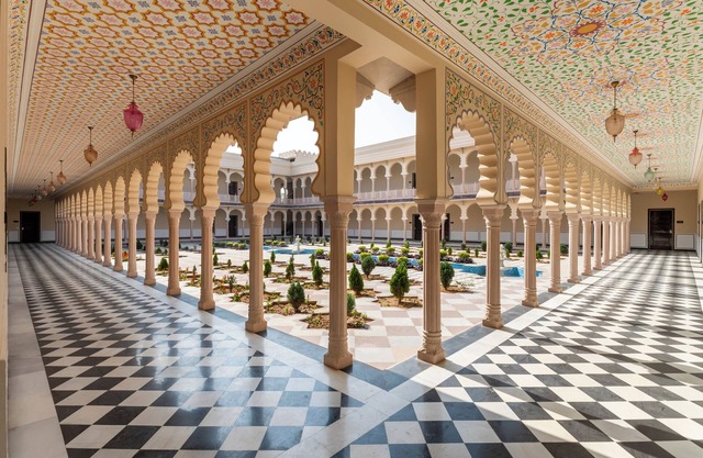 Kesarbagh Palace