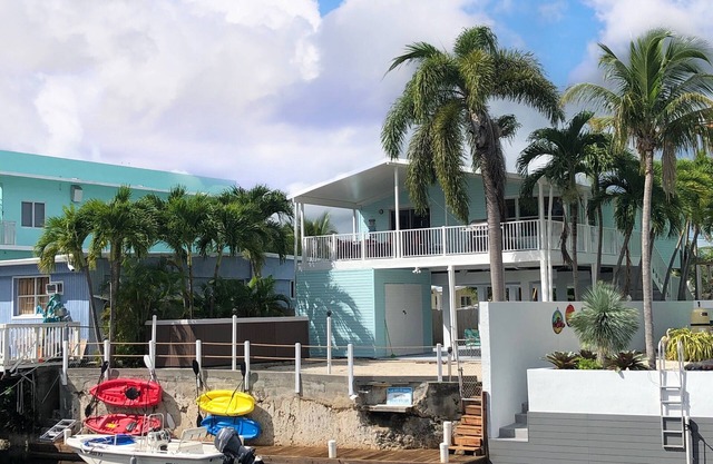 Key Breeze Waterfront Home- Water View with Therapy Spa