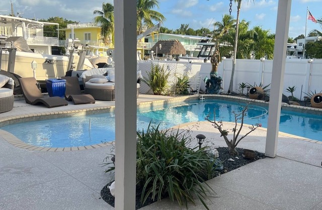 Keys waterfront paradise