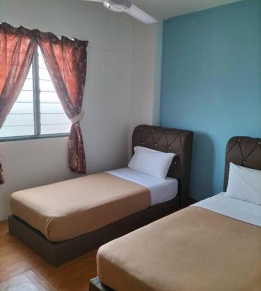 KHAIRUL HOMESTAY PANGSAPURI SUTERA SEBERANG JAYA
