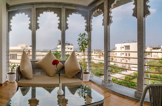 Khamma Ghani- A Boutique Hotel